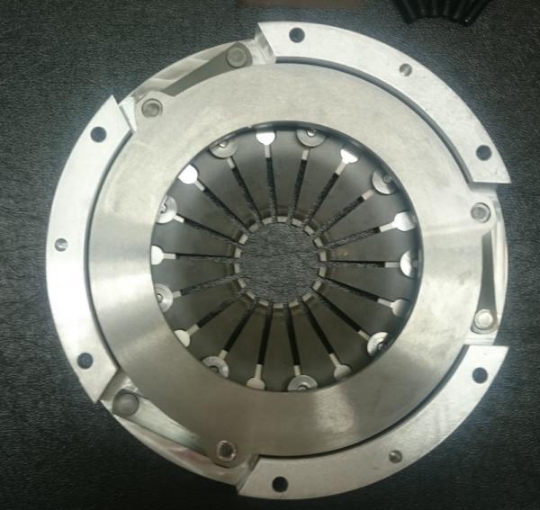 Heavy Duty 8 1/2 Clutch Cover And Friction Disc